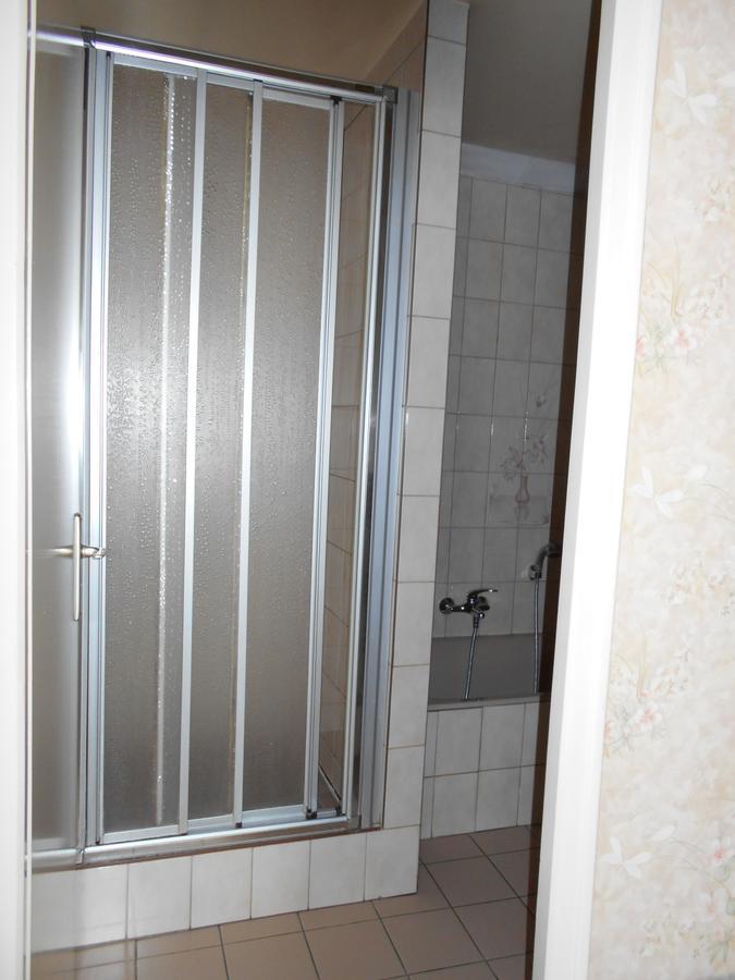 Hotel Du Jura オダンクール エクステリア 写真