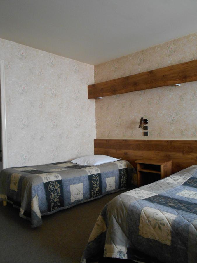 Hotel Du Jura オダンクール エクステリア 写真