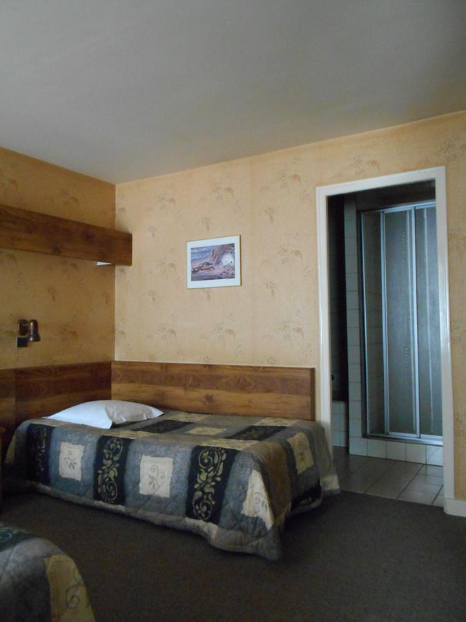 Hotel Du Jura オダンクール エクステリア 写真